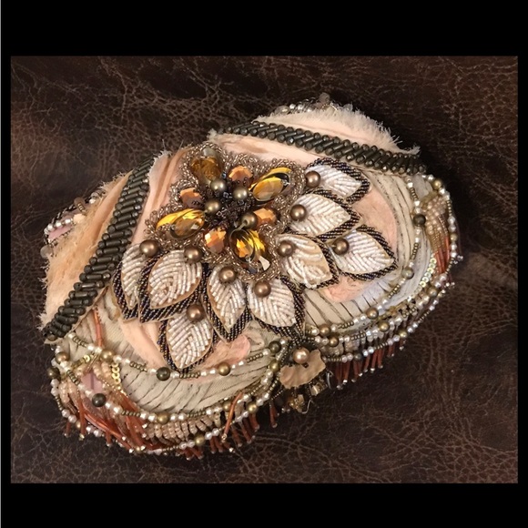 Mary Francis purse designer clutch - Picture 5 of 13